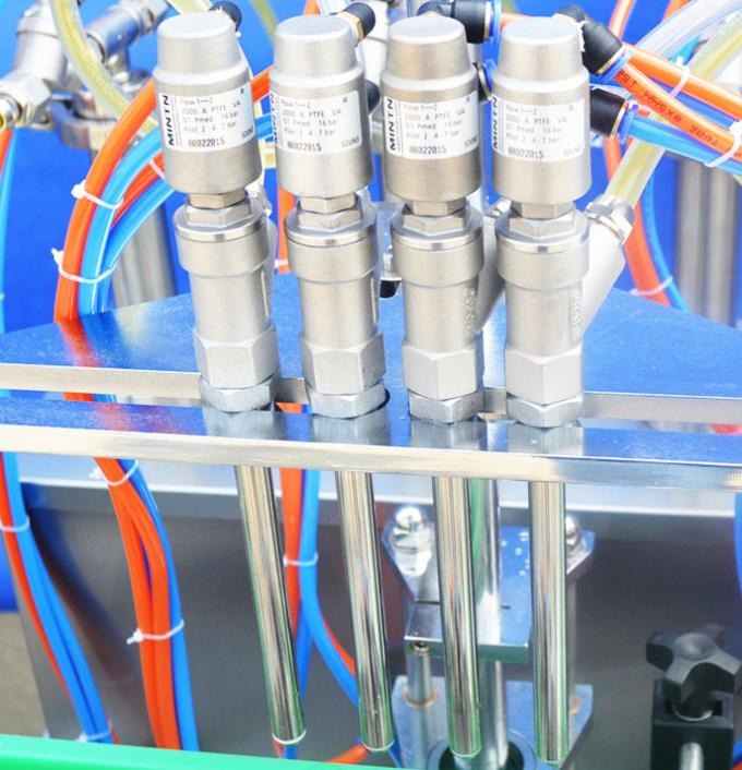 ग्लास बोतल स्वचालित तरल भरने की मशीन